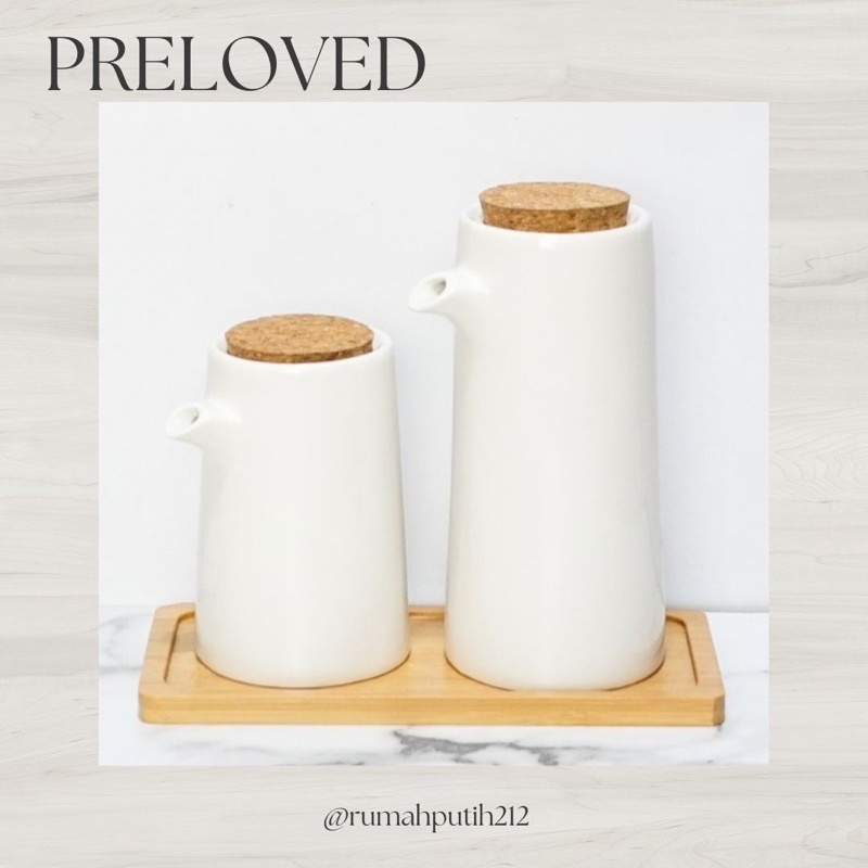 PRELOVED (Belum Pernah Dipakai) Botol Keramik Oil Pot / Tempat Kecap Asin / Minyak, Warna Putih dan 