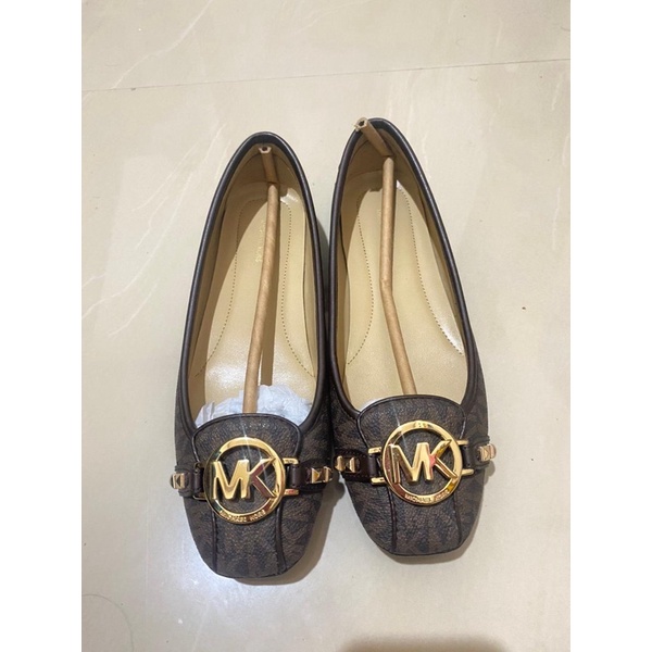 Preloved Michael Kors Fulton Sign Brown Stud