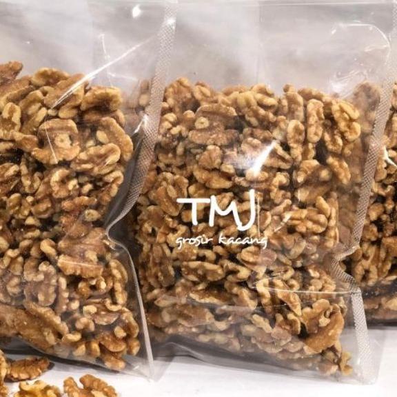 

Terbaik KACANG OTAK / WALNUT PANGGANG 250gr (ROASTED) ,.,.,.,.,.,