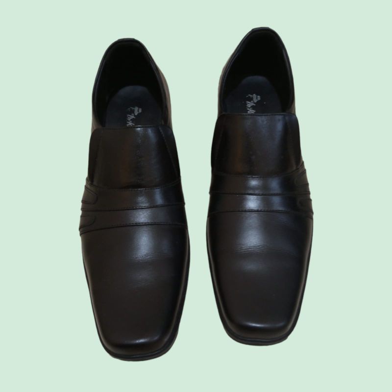 Sepatu Formal Resmi Kantor Wedding Kulit DR. KEVIN Preloved Uk 43 Ori
