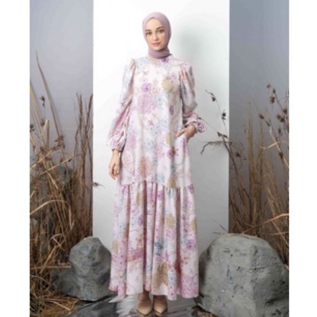 Hepburn Dress Magnolia Wearing Klamby