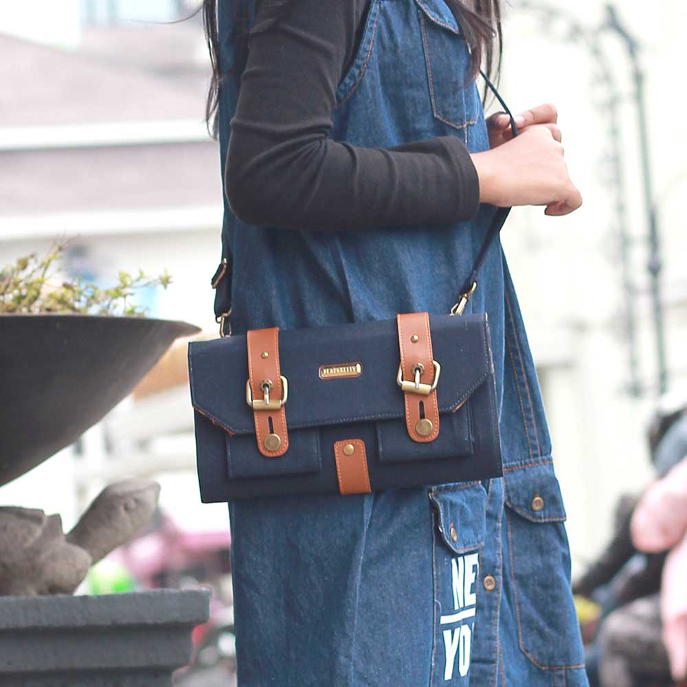 Tas Samping Dompet Clutch Blackkelly Wanita Perempuan Bahan Canvas Casual Biru Navy