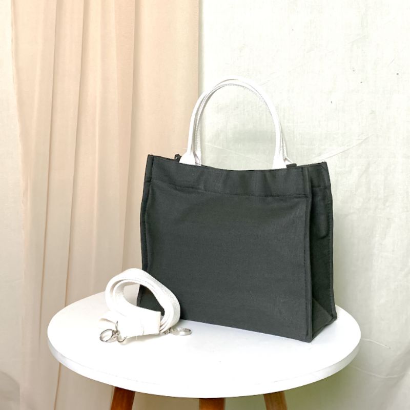 Tas Selempang Kanvas / Mini Canvas Bag / Tas Jinjing Kanvas / Sling Bag Kanvas Polos