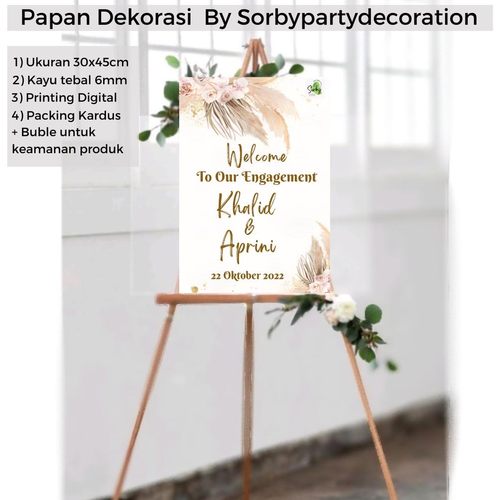 

PAPAN DEKORASI LAMARAN NIKAHAN AQIQAH DIGITAL PRINTING DENGAN KAKI KAYU TERLARISS...,,,,,