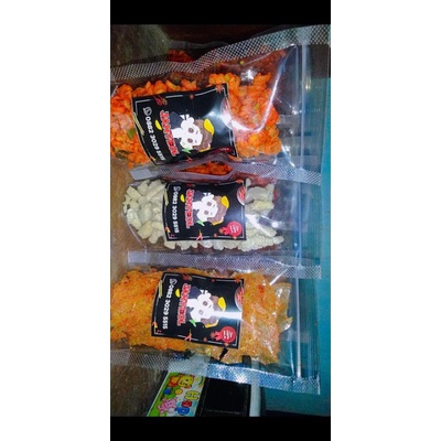 

cemilan basreng makaroni kripca . random snack