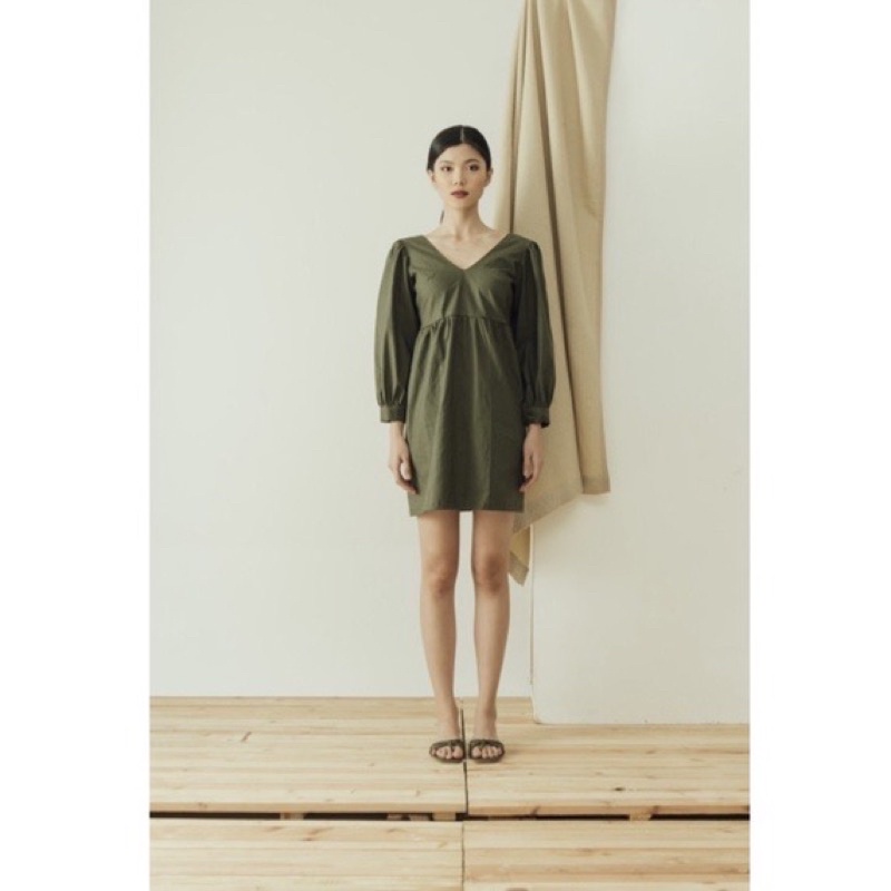 [PRELOVED] SOVI x Mmehuillet Papillon dress in Olive green