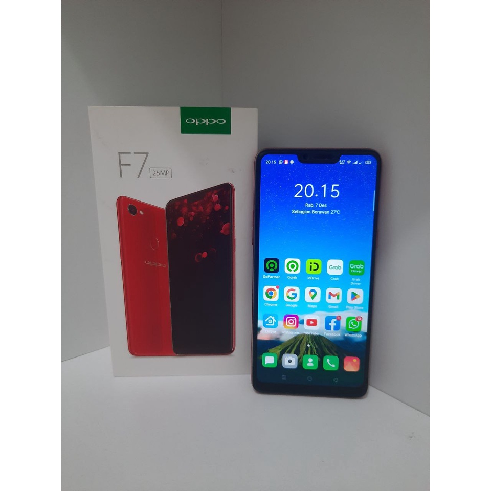 Oppo F7 4GB / 64GB SECOND FULLSET BOX