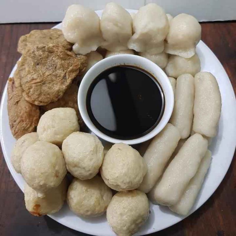 

Pempek palembang kecil