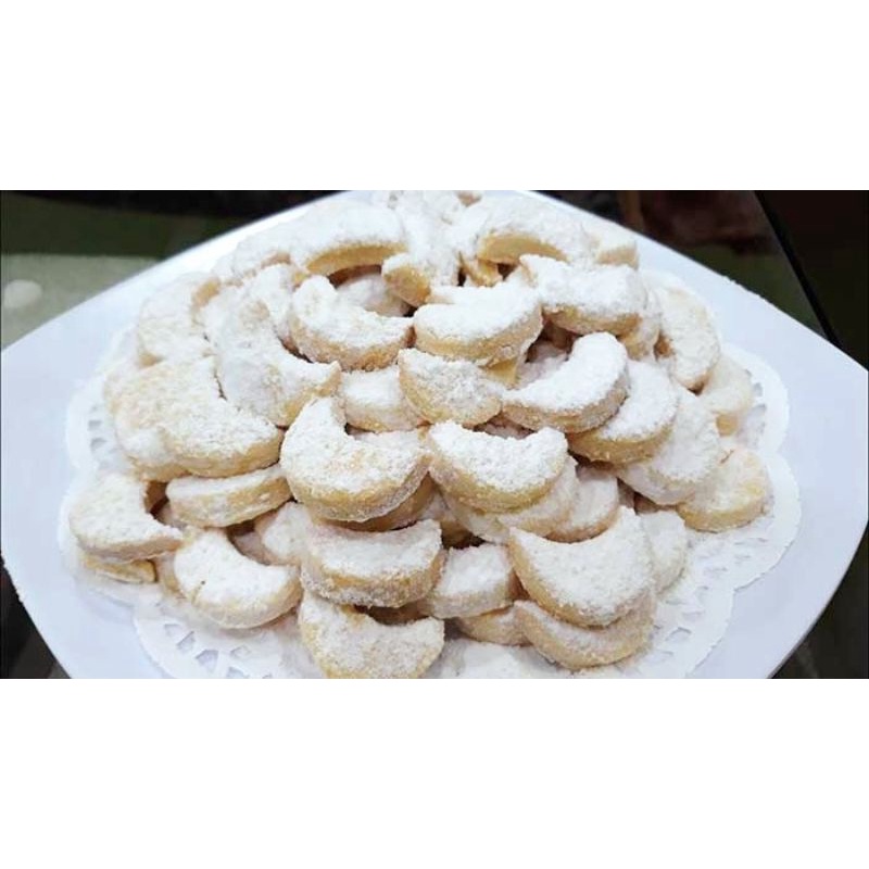 

kue putri salju 250 gram