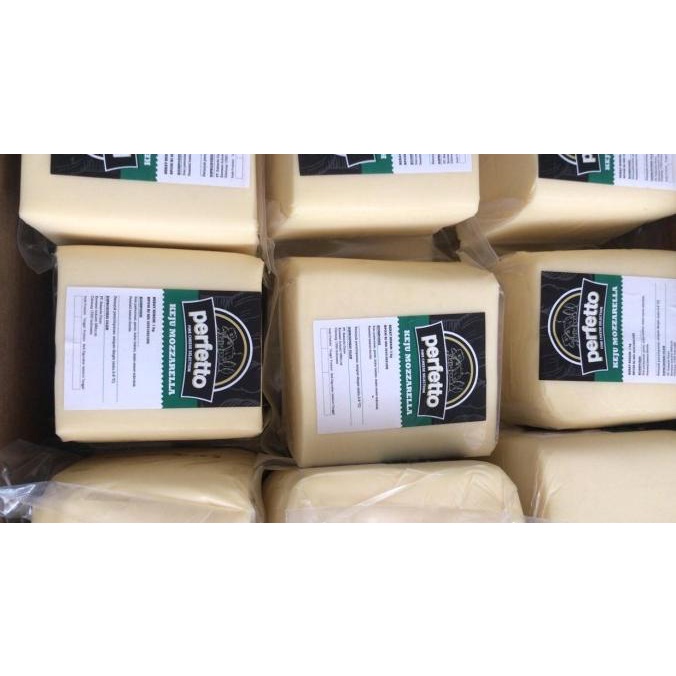 

Keju Mozzarella PERFETTO 1kg Mozarella Cheese - keju TERLARIS TERPERCAYA ORIGINAL