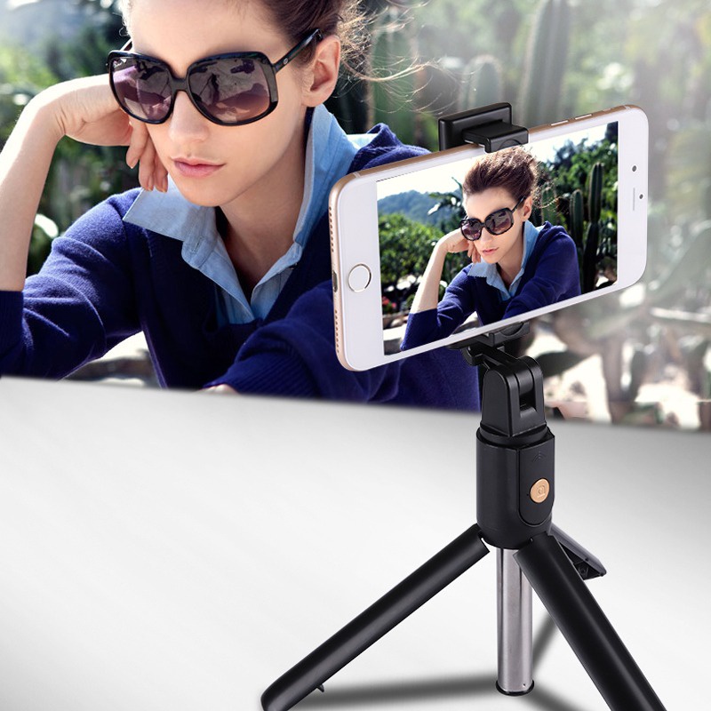 Tongsis Tripod Bluetooth 3 In 1 dengan remote control Portable Flexible Selfie Stick 360º