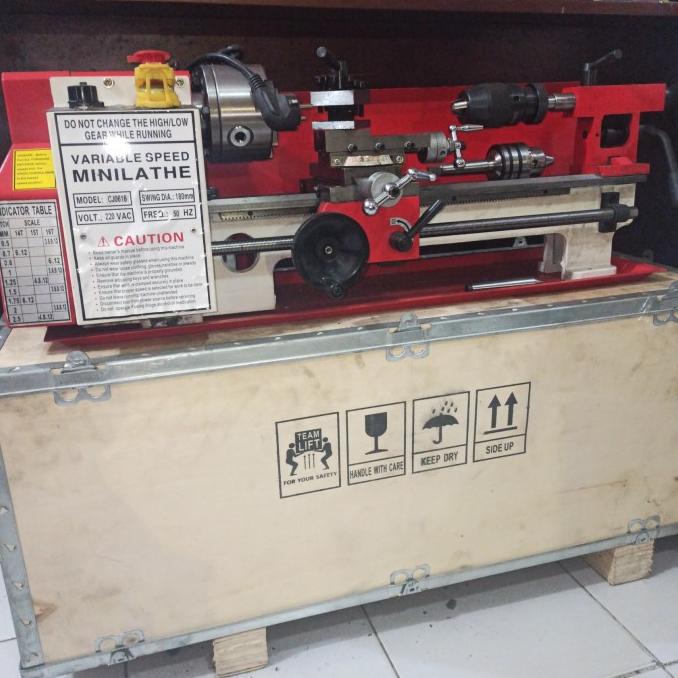 Mesin Bubut Besi/kuningan/tembaga/alumunium OSSIEAO 550W HL-0618PTCC selalu promo