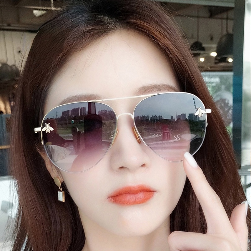 (YUZHU) Vintage Fashion Logam Tanpa Bingkai Aviator Kacamata Korea Fashion Gradien Shade Sunglasses Women