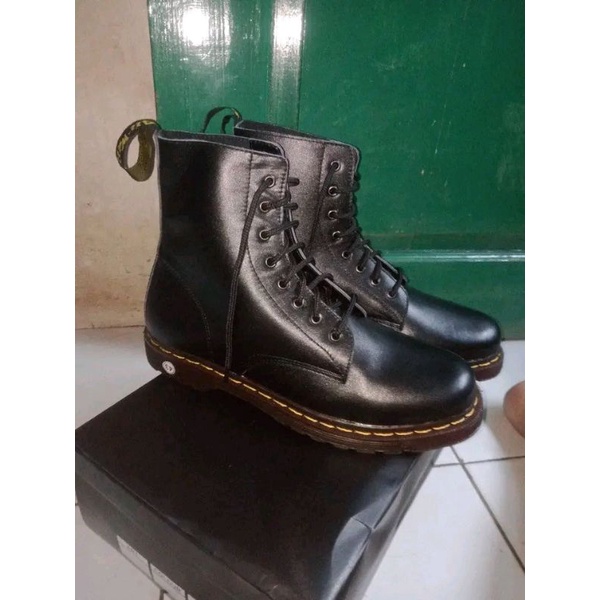 Boots kulit asli