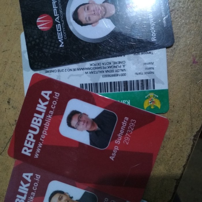 

EKSLUSIF Paket ID Card 10 pcs Code 4961