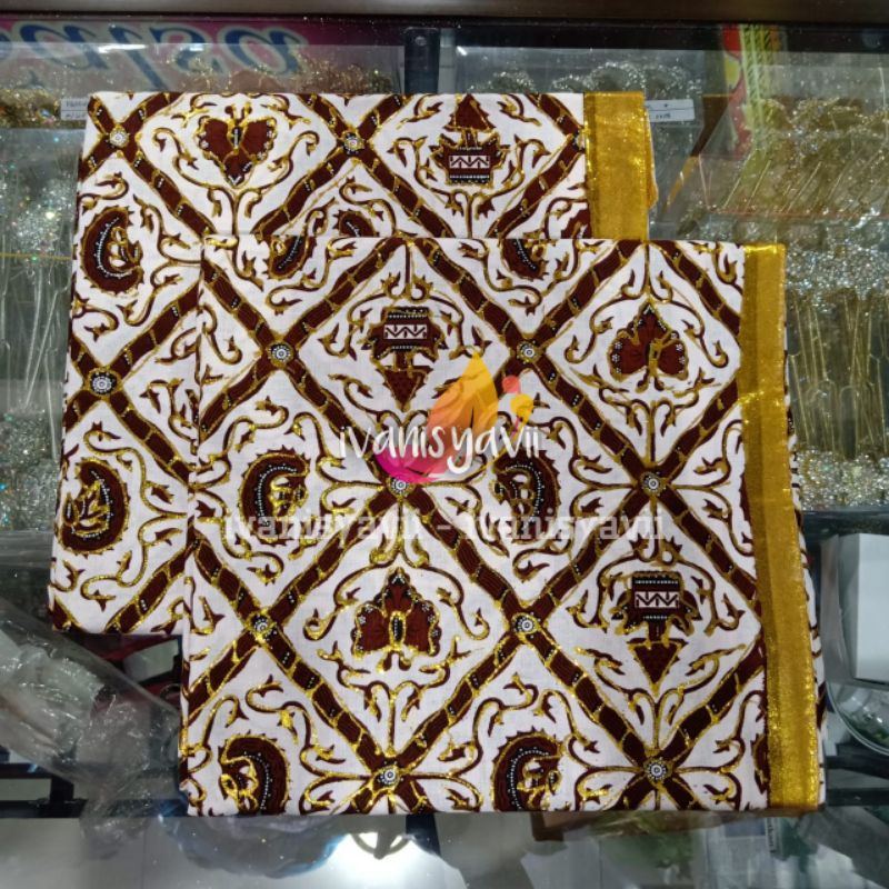 Sepasang Jarik Pengantin Prodo - Motif Sido Luhur (Gold/ Silver)