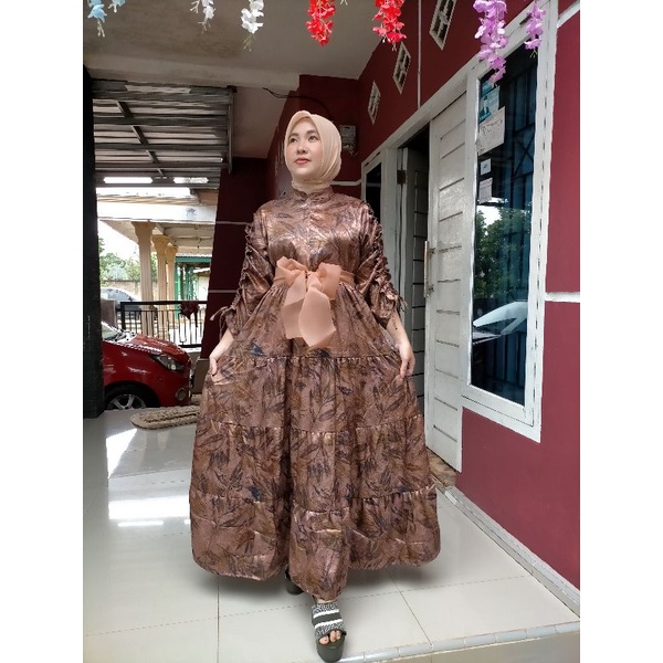 dress arumy serut