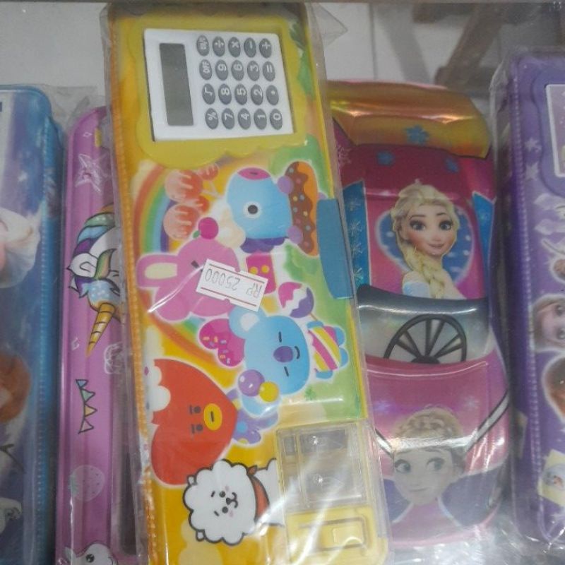 

Kotak Pensil