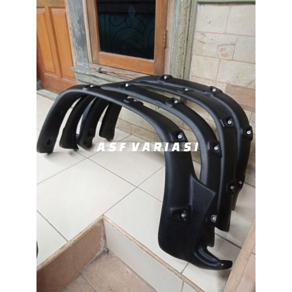 OVER FENDER NISSAN TERRANO 1996-2001 model ORI BAUT MONSTER VARIASI