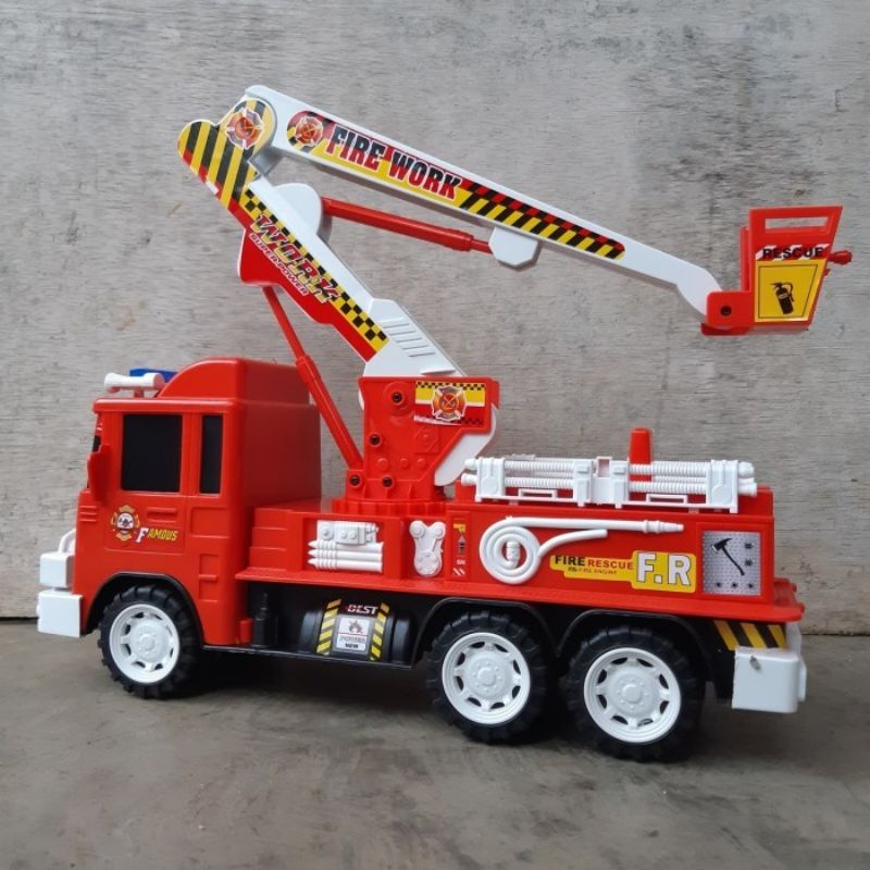 Mainan Truk Pemadam Kebakaran Uk Jumbo - Mobil Mobilan Fire Damkar Car Anak Besar Edukasi Anak Laki Cowok