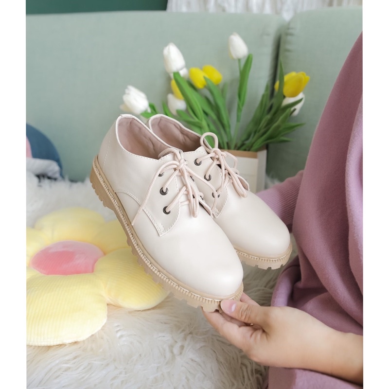 JOVIA DOCMART - Sepatu wanita/ Docmart wanita