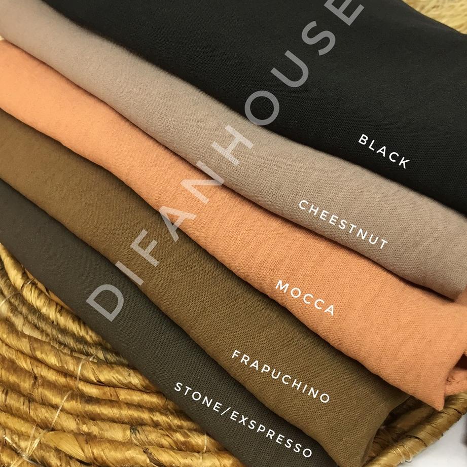 HOT Jilbab Bergo Crinkle Airflow / Hijab Bergo Crinkle M / Jilbab Instan Bergo Crinkle