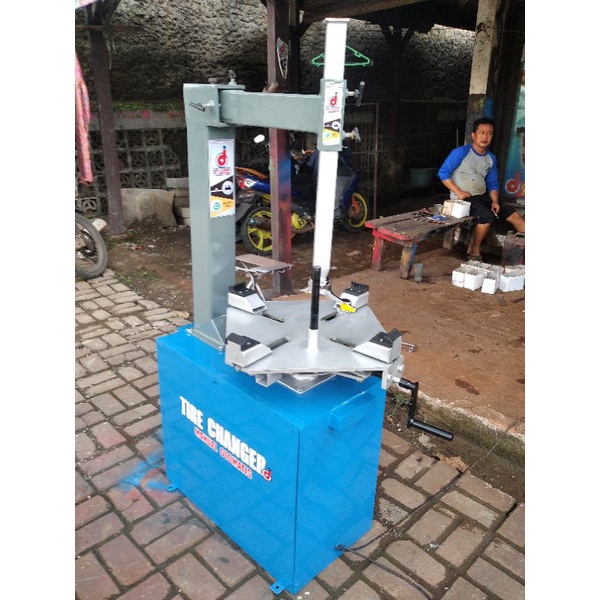 Termurah alat pembuka ban motor mobil tire changer manual otomatis / Tyre Changer