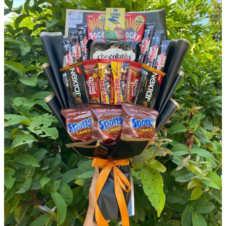 BUKET SNACK HITAM COKLAT