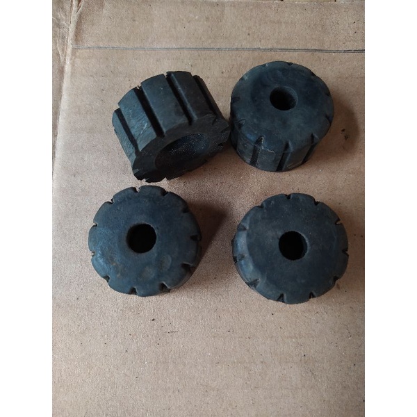 KARET GANJEL TANGKI DEPAN ORI COPOTAN MONTOR MP GL PRO MAX [harga sepasang]