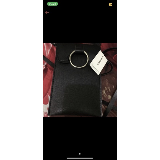 tas miniso model selempang