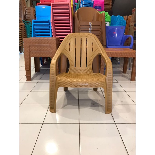 Bangku sender/kursi sender santai plastik KST 03 tabitha