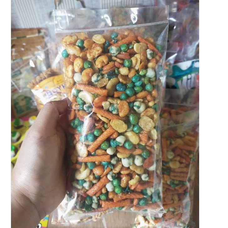 

オ SNACK AF KILOAN PROMO TERMURAH KACANG CAMPUR/POLONG MIX 250GR ㅔ
