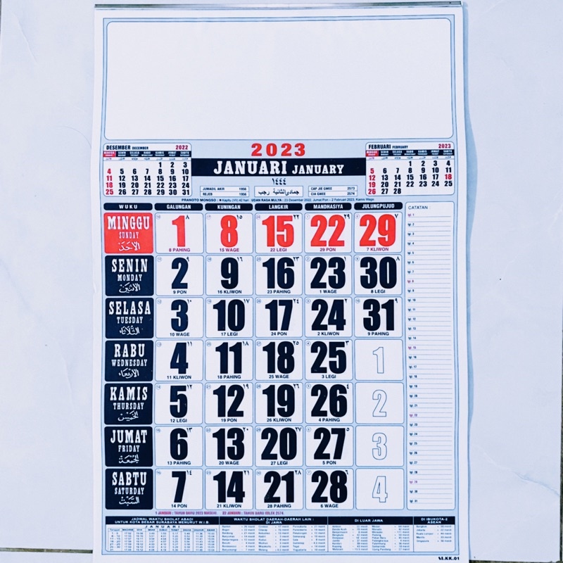 

KALENDER 2023 UKURAN 50x32cm