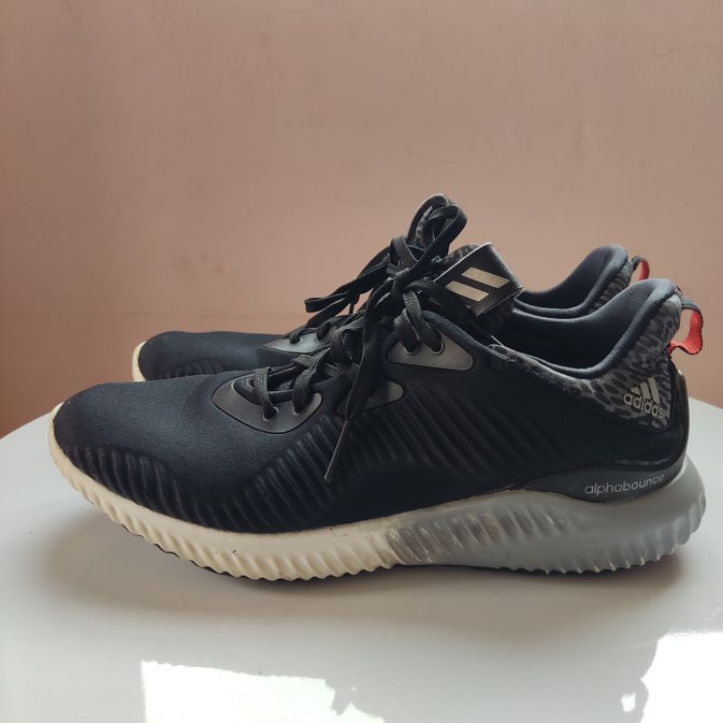 SEPATU ADIDAS | SEPATU ADIDAS HITAM | SEPATU ADIDAS RUNNING | SEPATU ADIDAS SIZE 38 | SEPATU ADIDAS 