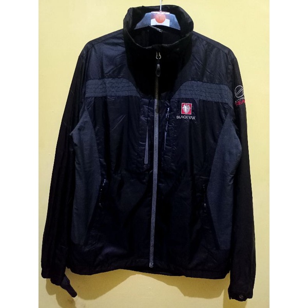 [COD] Preloved pemakaian pribadi Branded jaket Blackyak outdoor Hitam