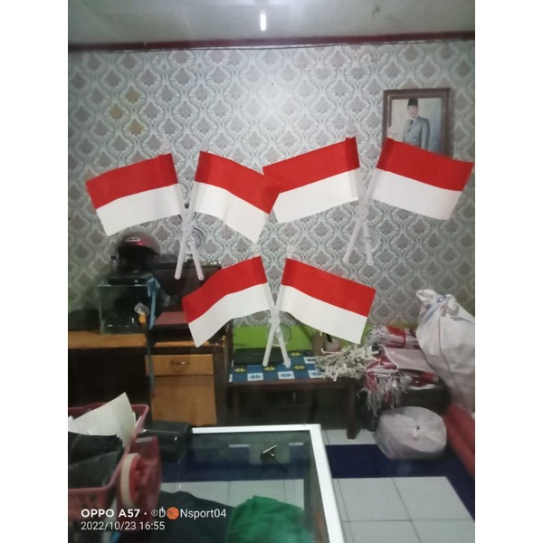 BENDERA MERAH PUTIH KECIL/BENDERA MERAH PUTIH TEMPEL/BENDERA MERAH PUTIH KECIL TEMPEL