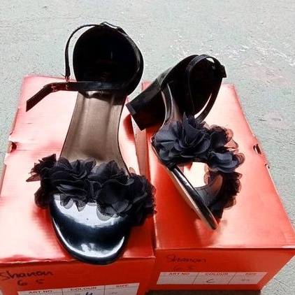 Bryan Casey Heels Pesta Wedding Flower Bunga Lace Hak Tahu Bigsize Jumbo Oversize 36-40 41 42 43