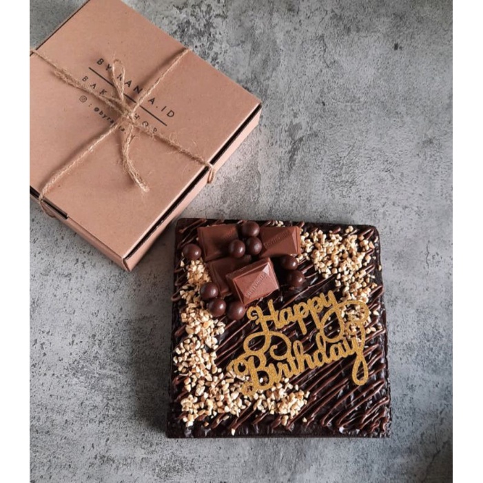 

HAMPERS BROWNIE BIRTHDAY PACKAGE BYRANIA