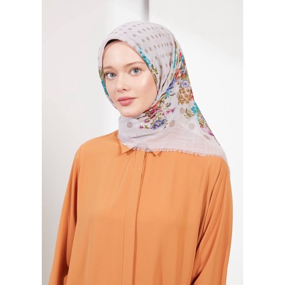 Kerudung Turki Segi Empat Motif Bunga Kecil #76
