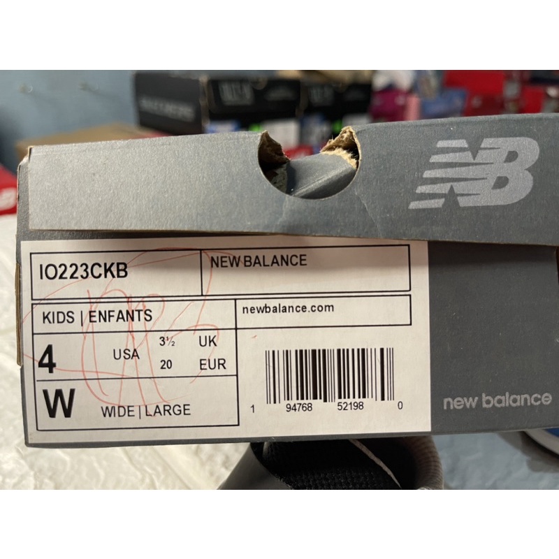 Sepatu Anak New Balance IO223CKB