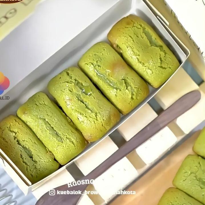 

Kue Balok Brownies Mahkota Bandung Coklat Greentea/Cemilan Kue Balok Coklat Lumer Oleh Oleh Bandung Kue Balok Greentea