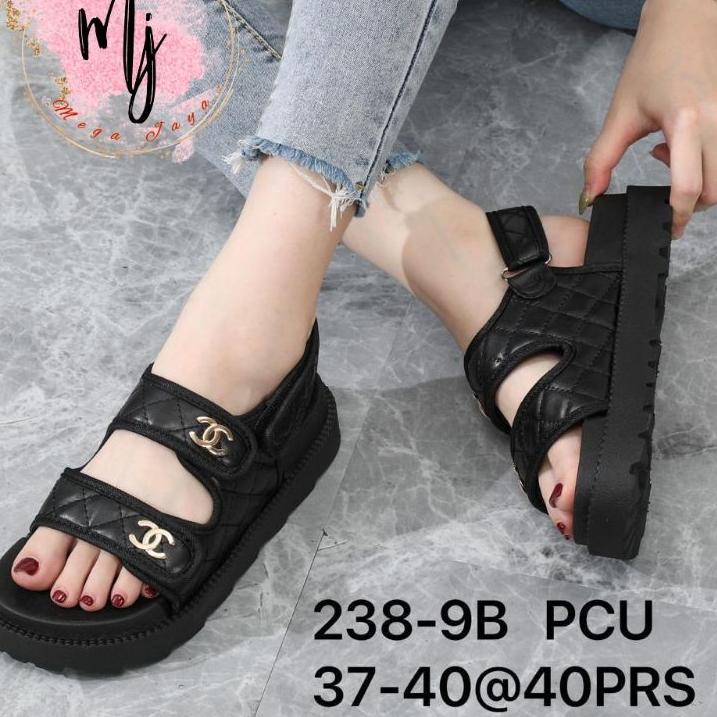 Chekout sandal gunung wanita import ori balance