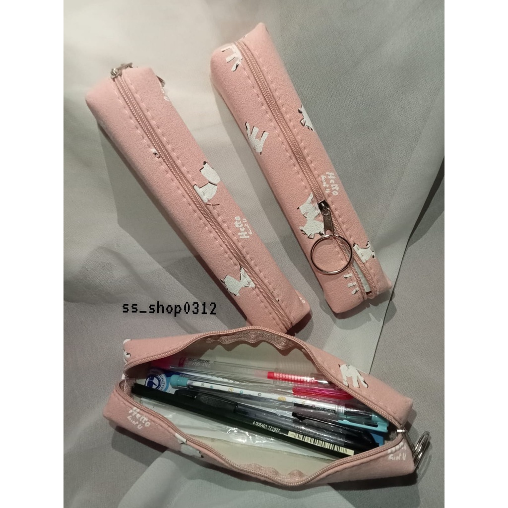 

Tempat Pensil Bahan Batik Tabung Motif Dog