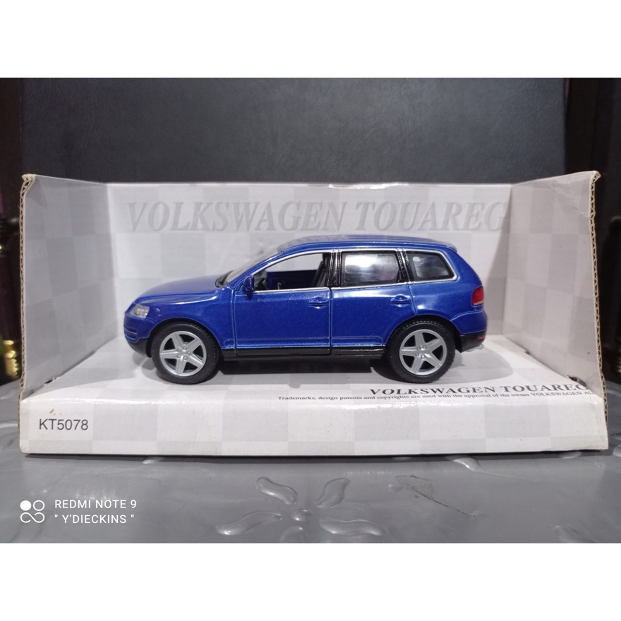 Diecast Kinsmart Volkswagen Touareg - Blue