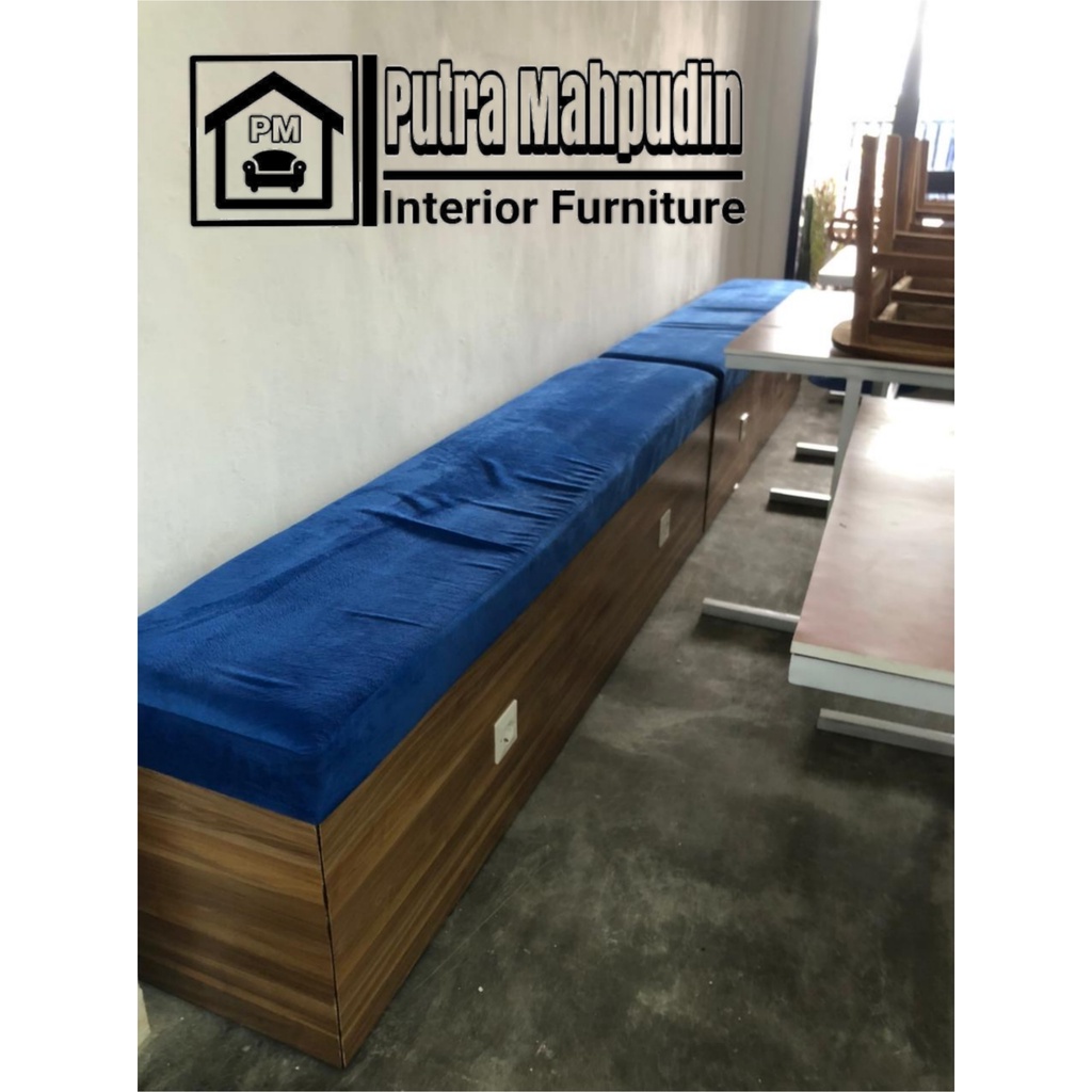 Sofa Cafe Bar Resto Minimalis kursi cafe ruangan kursi makan colokan listrik custom order