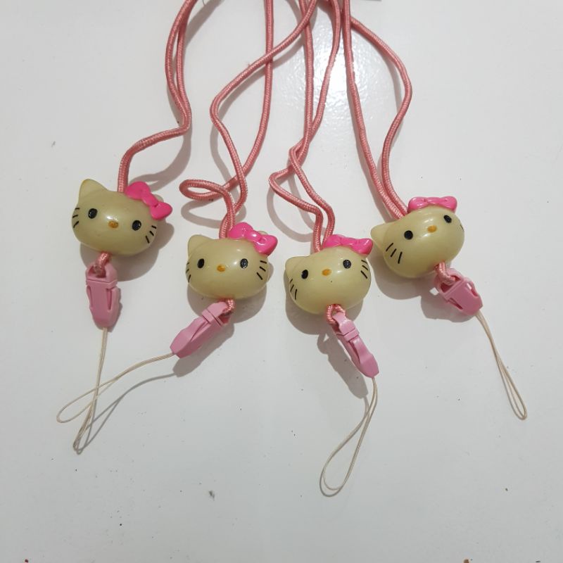 Gantungan HP Hello kitty