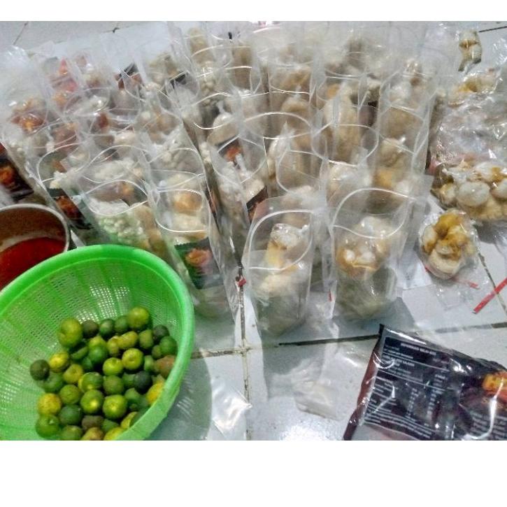 

4.4 MALL Boci Ayam Suwir Pedas