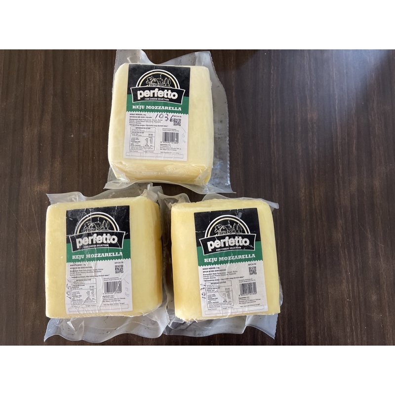 

Perfetto 1 kg Keju Mozzarella Cheese original pack Mozarela Mozarella Mozzarela