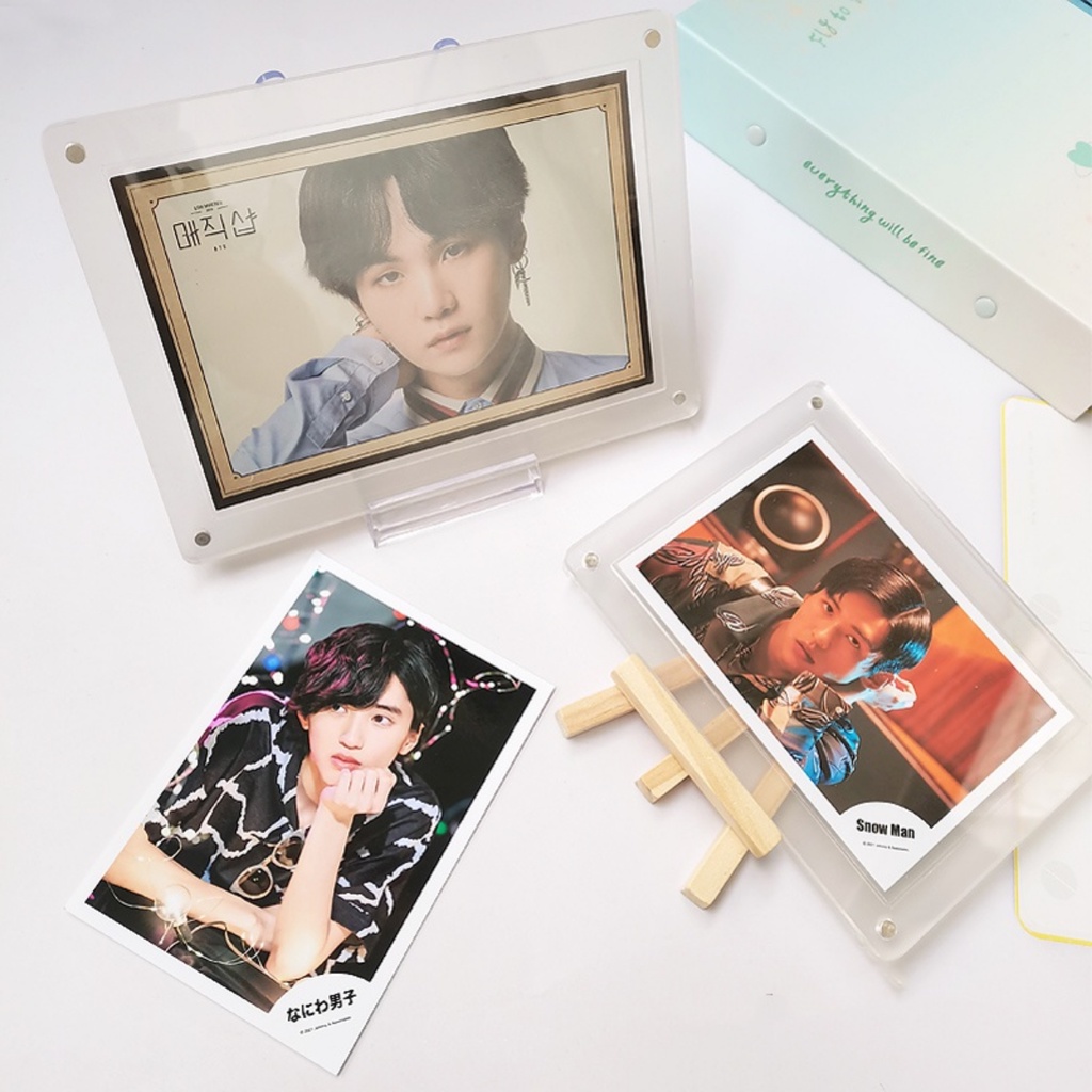 1per2 /2 /3 /4 /9Slot Bingkai Foto Transparan Akrilik Photocard Holder Dengan Alas Kpop Idol Foto Kartu Pajangan Poster Tag Display Stand Desktop Ornamen