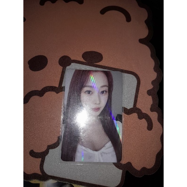 AESPA GISELLE GIRLS HOTTRACKS BENEFIT POB PHOTOCARD